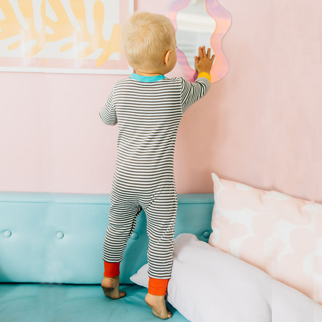 baby-pajamas-gray-stripe-2