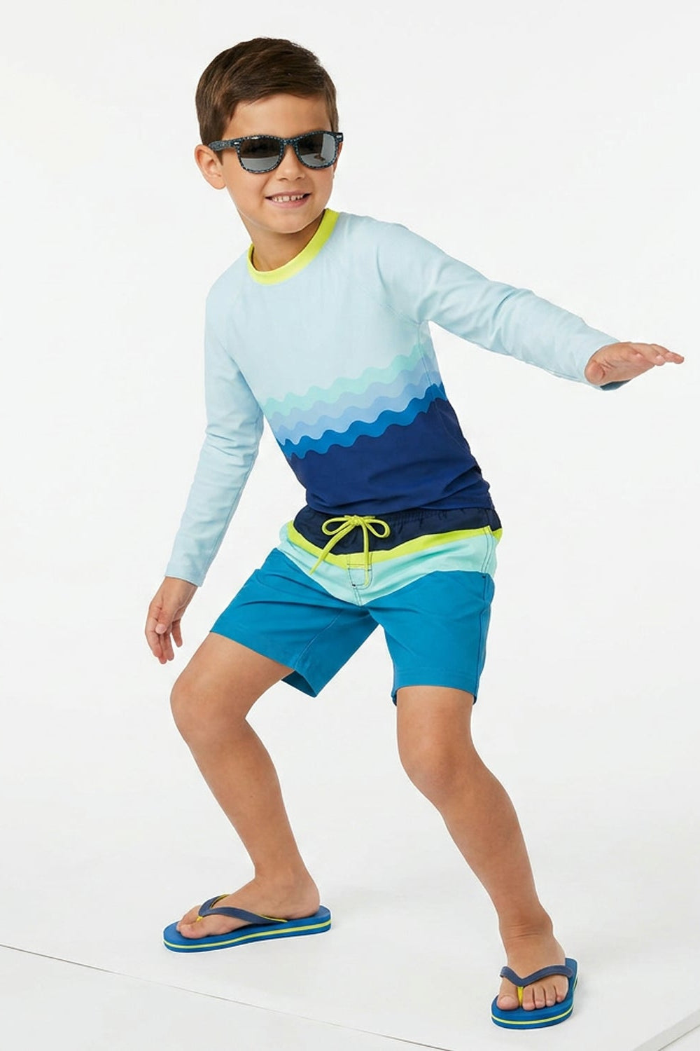 Kids Wavy Rashguard: Sun-Protected Surf Gear