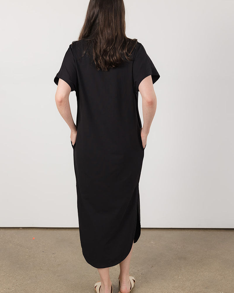 Women's Midi/Maxi Whisper Dress in Black