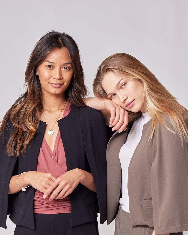 Everywhere Cape Blazer in Black