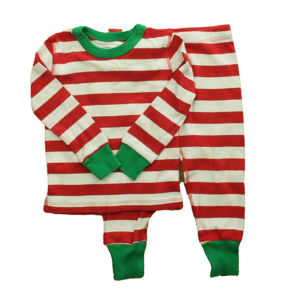 Pre-owned Red | White 2-piece Pajamas size: 6-14 Years Red | White