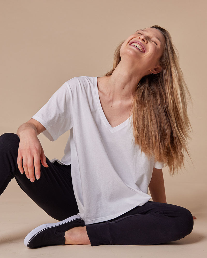 Every Day, Every Way Nursing-friendly V-Neck Tee: Core Colors
